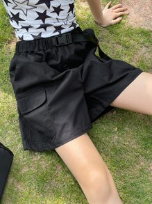 DAZY 翻蓋口袋帶扣細節工裝短褲 - 黑色 - 查看 13