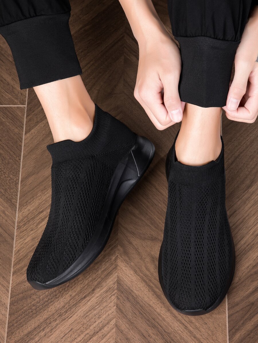 運動跑步鞋適用於男士針織細節透氣一腳蹬運動鞋 - 黑色 - 查看 1