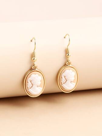 Figure Graphic Drop Earrings