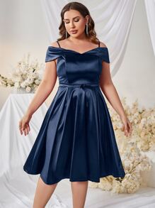 MUXXN Vestido de hombros descubiertos de satén - Azul Marino - Ver 3