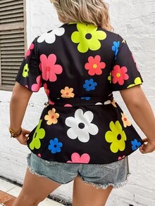 SHEIN Holidaya Plus Floral Print Knot Side Wrap Blouse - Multicolor - View 3