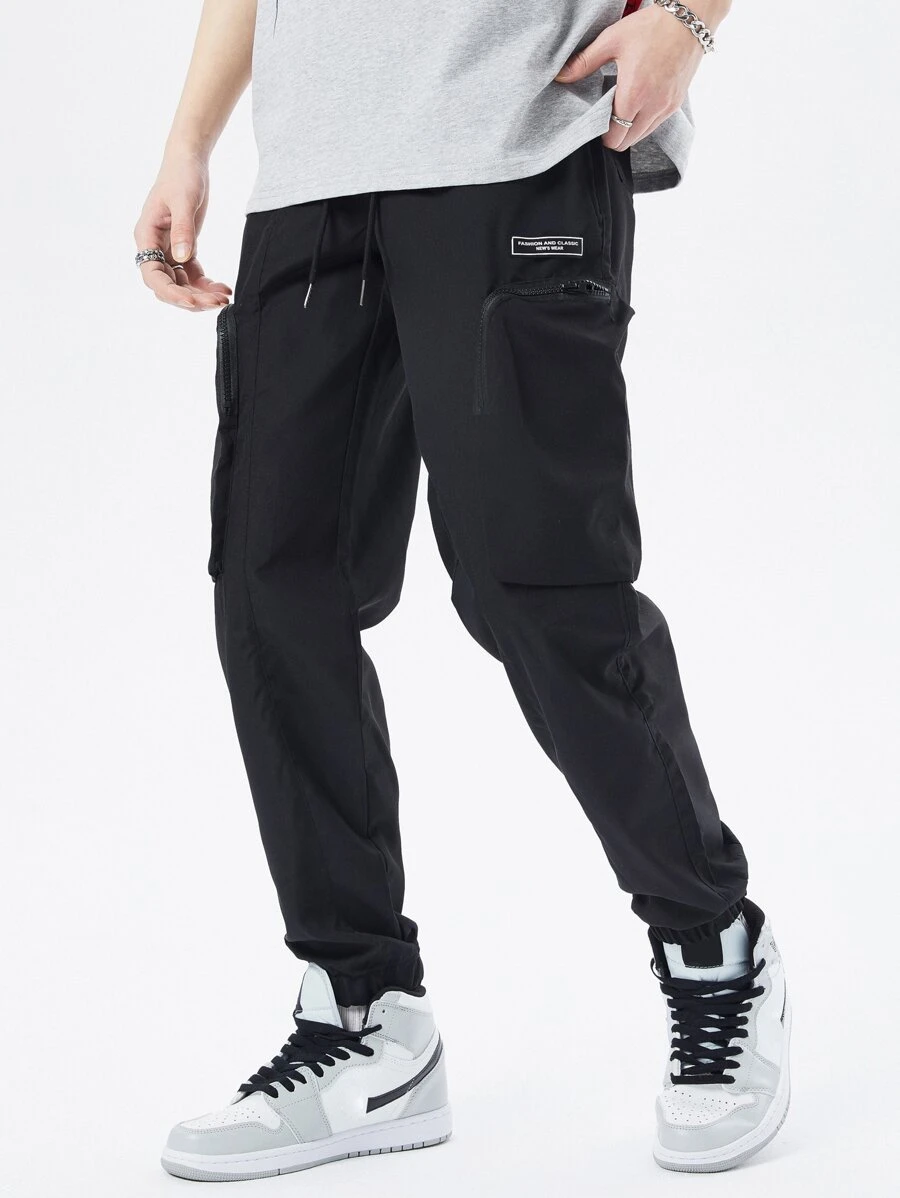Manfinity Men Letter Graphic Flap Pocket Drawstring Waist Cargo Trousers - Black - View 1