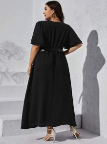 SHEIN Privé Đầm Plus Size Chia Tách cao Trọn gói màu trơn Giải trí - màu đen - Xem 2