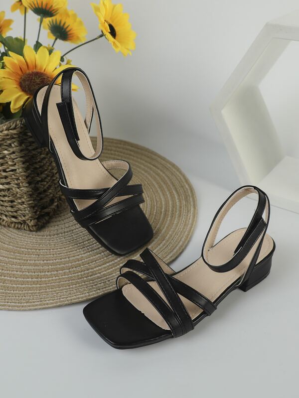 Girls Antislip Criss Cross Hookandloop Fastener Chunky Heeled