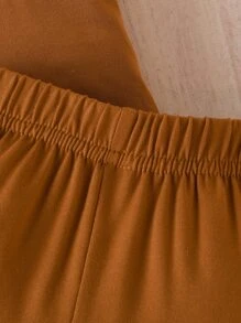 Conjunto de camiseta y pantalón corto con textura de dibujos animados para bebé niño