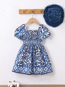 小女童佩斯利印花泡泡袖洋裝和帽