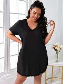 蕾丝边睡衣睡裙