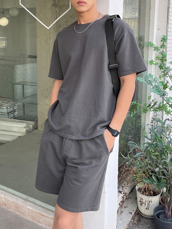 DAZY Men Cotton Solid Tee & Slant Pocket Shorts