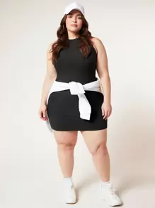 SHEIN BASICS 純色修身連身裙（大尺碼） - 黑色 - 查看 4