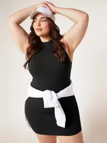 SHEIN BASICS 純色修身連身裙（大尺碼） - 黑色 - 查看 6