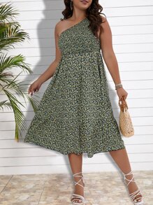 SHEIN LUNE Plus Ditsy Floral Print One Shoulder Dress - Green - View 1