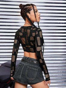 SHEIN ICON Hollow Out Crop Top Without Bra - Black - View 2