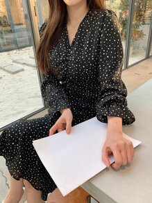 DAZY 波點圖案荷葉邊連衣裙 - 黑色 - 查看 6