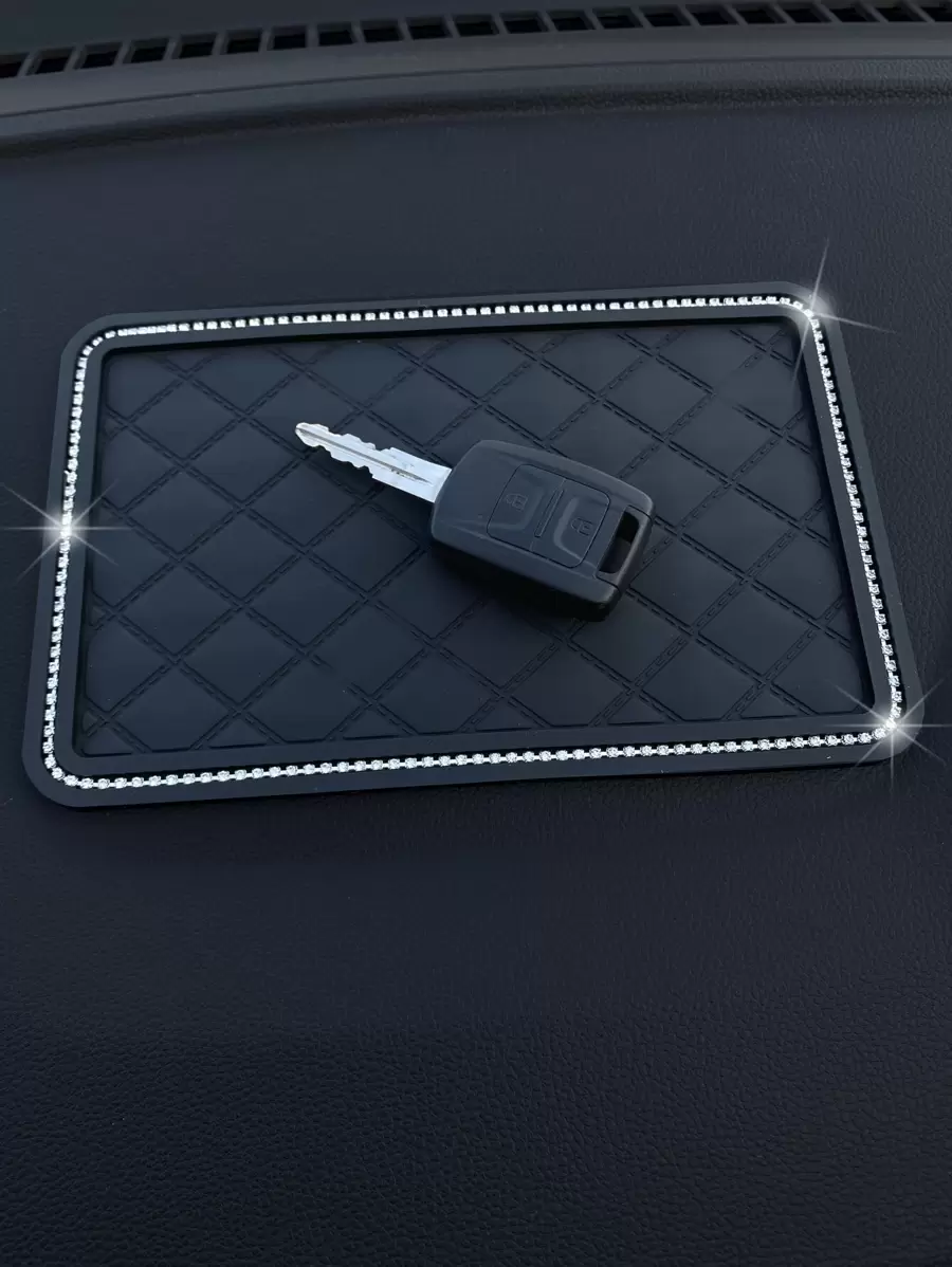 1pc Silicone Non-slip Car Pad - Black - View 1