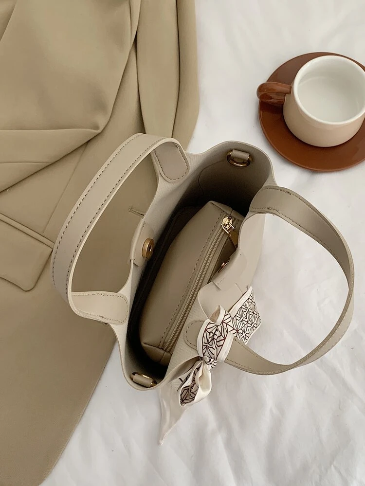 Bolso cubo con diseño de pañuelo con bolsa interior - Gris Claro - Ver 4