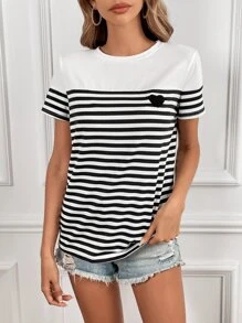 SHEIN Frenchy Áo thun nữ Thêu Tim Sọc Giải trí - Đen và trắng - Xem 6