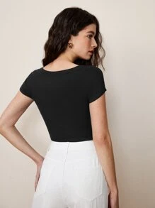 SHEIN BASICS Camiseta Recortada De Punto Acanalado Con Cuello Alto - Negro - Ver 2