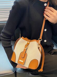 迷你雙色斜挎帶扣裝飾水桶包書包適合畢業生、青少年女孩、新生、大二、初中和高中學生、大學和高中，非常適合戶外、旅行和返校 - 棕色 - 查看 7