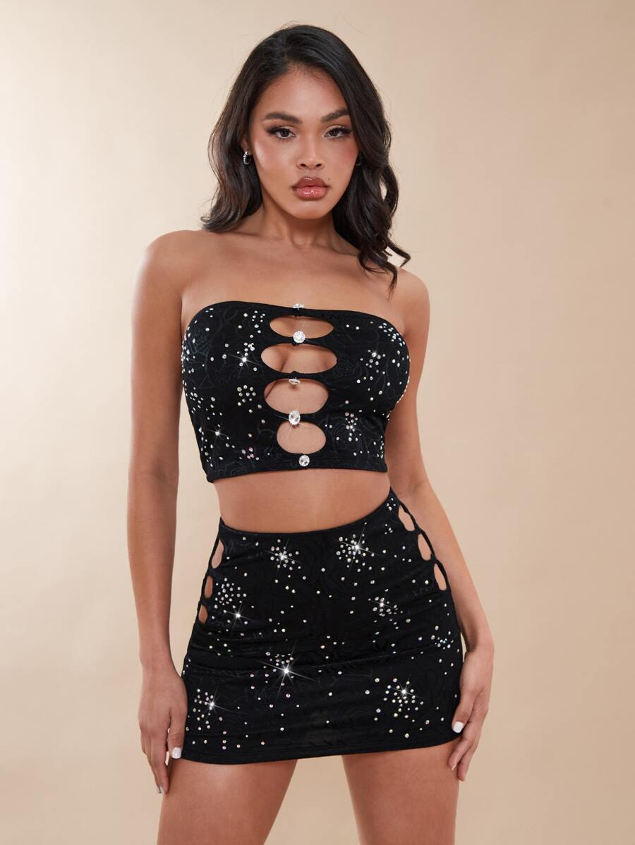 SHEIN BAE 水鑽鏤空抹胸上衣和包臀半身裙 - 黑色 - 查看 1