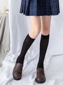 2雙裝女式素色休閒過膝襪適合日常生活 - 黑與白 - 查看 3