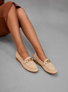 SheIn BIZ Chain Decor Loafer Flats - Beige - View 6