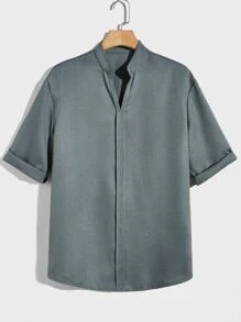 Manfinity Homme Men Solid Notched Neck Shirt - Dark Green - View 1