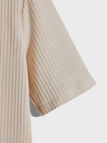 Manfinity Men Solid Notched Neck Tee - Apricot - View 4