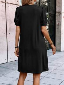 SHEIN LUNE Notched Neckline Plicated Detail Puff Sleeve Dress - Black - View 2