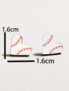 Pendientes de tachuela con diseño de corazón