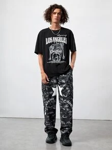 ROMWE MEN Guys Camo & Letter Graphic Cargo Pants - Multicolor - View 4