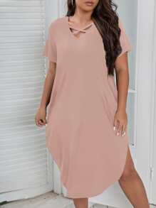 SHEIN LUNE 大碼前交叉弧形下擺T恤連衣裙 - 藕粉色 - 查看 6