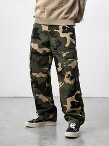 ROMWE MEN 男士質迷彩印花翻蓋工人寬鬆牛仔褲 - 軍綠色 - 查看 1