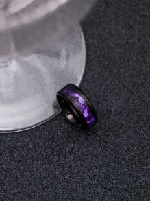 Anillo minimalista de moda y popular para hombres de acero inoxidable para regalo de joyería y para una apariencia elegante - Morado - Ver 2