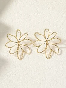 1 Pair Of Exaggerated Hollow Flower Metal Earrings For Women, Sexy And Personalized Street Style For Summer Vacation And Dates Valentines