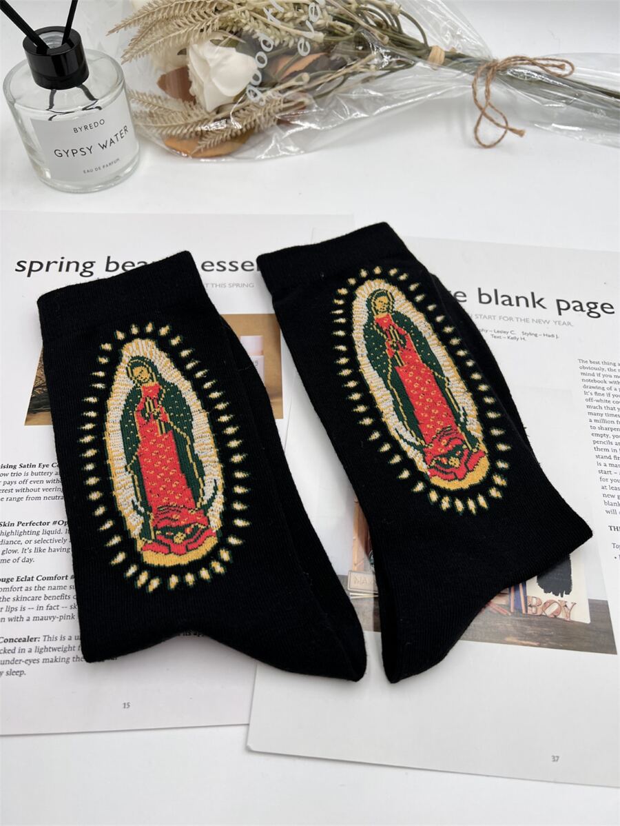1pair Men Figure Pattern Fashion Crew Socks - Black - View 1