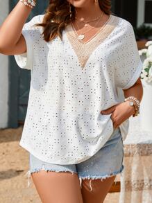 SHEIN LUNE Camiseta con encaje en contraste de manga murciélago schiffy - Blanco - Ver 4