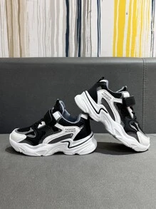 女孩字母圖案系帶設計運動戶外老爹鞋