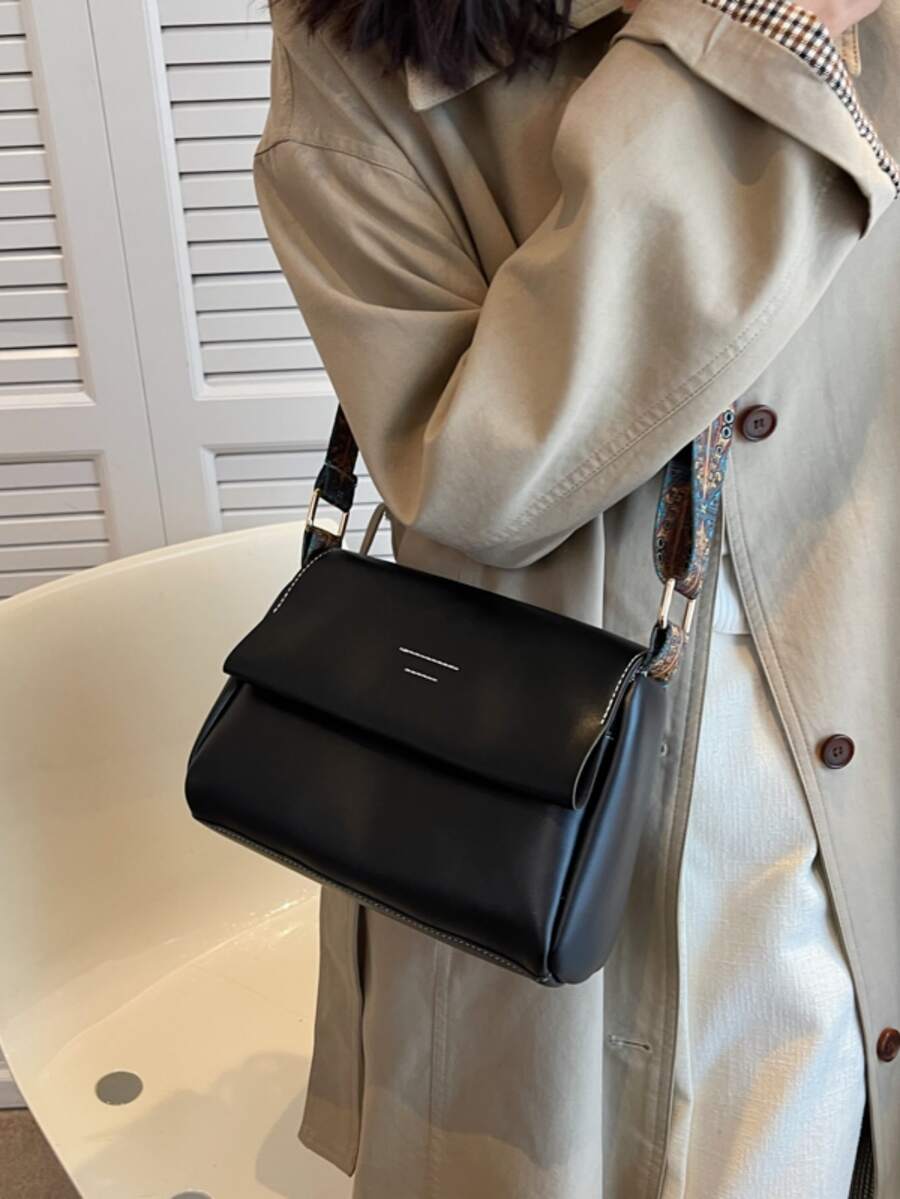 Small Flap Square Bag Stitch Detail Minimalist - Black - View 1