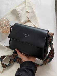 Small Flap Square Bag Stitch Detail Minimalist - Black - View 7