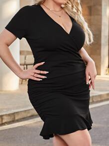 SHEIN Privé Vestido de cuello cruzado fruncido bajo con fruncido - Negro - Ver 2