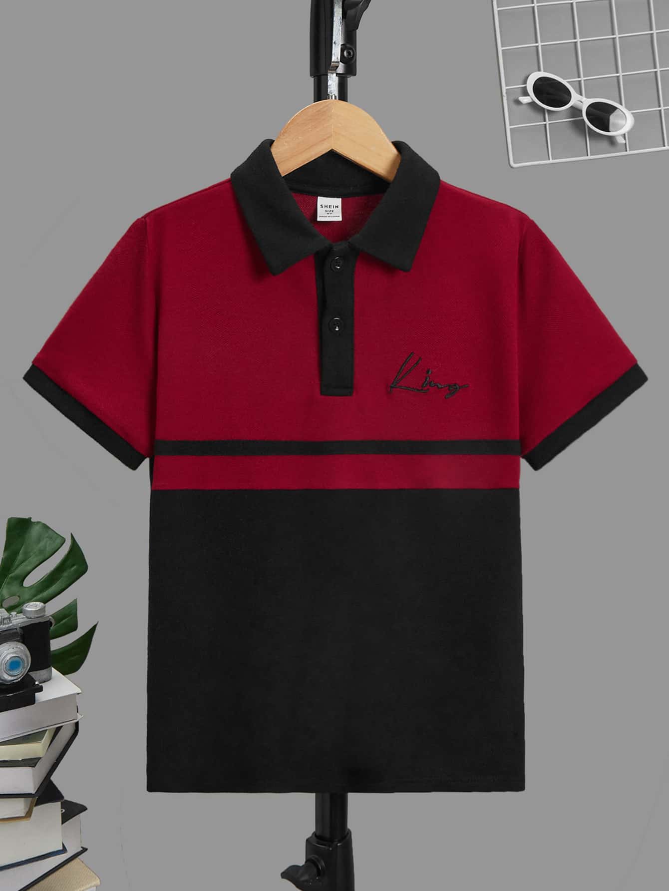 SHEIN Tween男孩休閒刺繡拼湊對比色落肩半扣釦披肩針織polo衫 - 彩色 - 查看 1