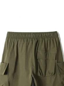 Manfinity EMRG 男款拉鍊口袋扣帶式貨物短褲