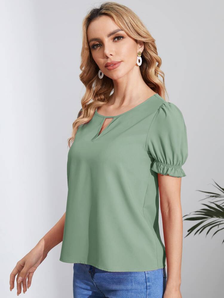Keyhole Neck Puff Sleeve Top