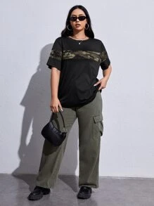 SHEIN EZwear 加大对比迷彩印花 T 恤，夏季