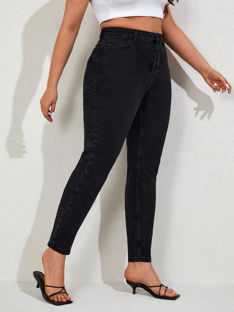 RueChic Plus Solid Zipper Fly Skinny Jeans - Dark Grey - View 1