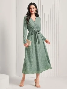 Modelyn 交疊領腰帶蕾絲連衣裙 - 薄荷綠 - 查看 5