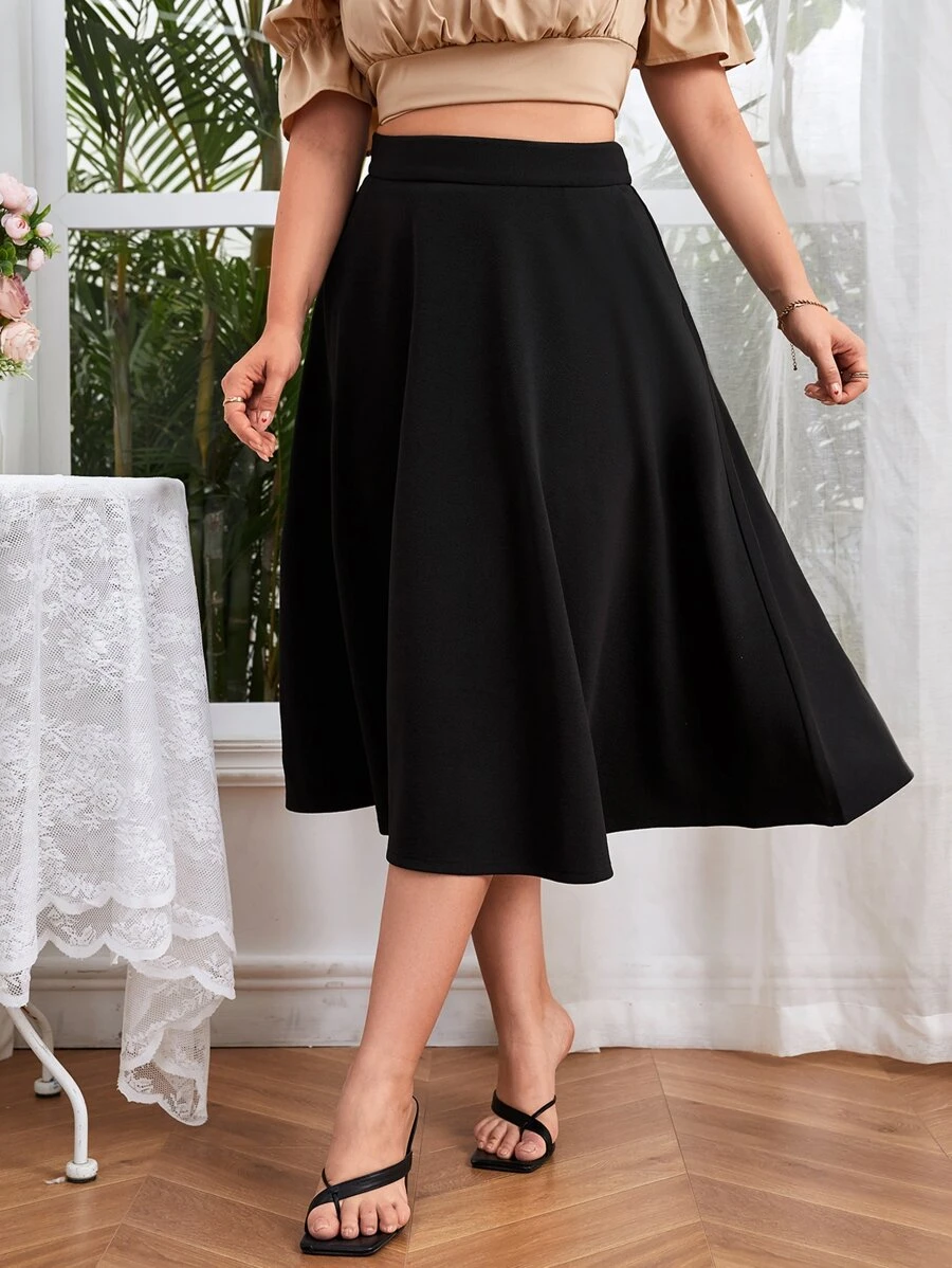 SHEIN Privé Plus High Waist Flare Hem Solid Skirt - Black - View 1