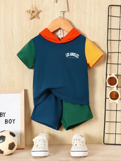 Baby Boy Letter Graphic Colorblock Hooded Tee & Shorts