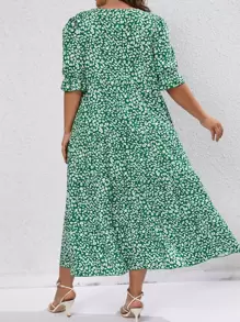 SHEIN VCAY Plus Ditsy Floral Print Flounce Sleeve Ruffle Hem Dress - Green - View 2