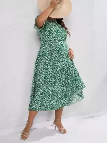 SHEIN VCAY Plus Ditsy Floral Print Flounce Sleeve Ruffle Hem Dress - Green - View 3